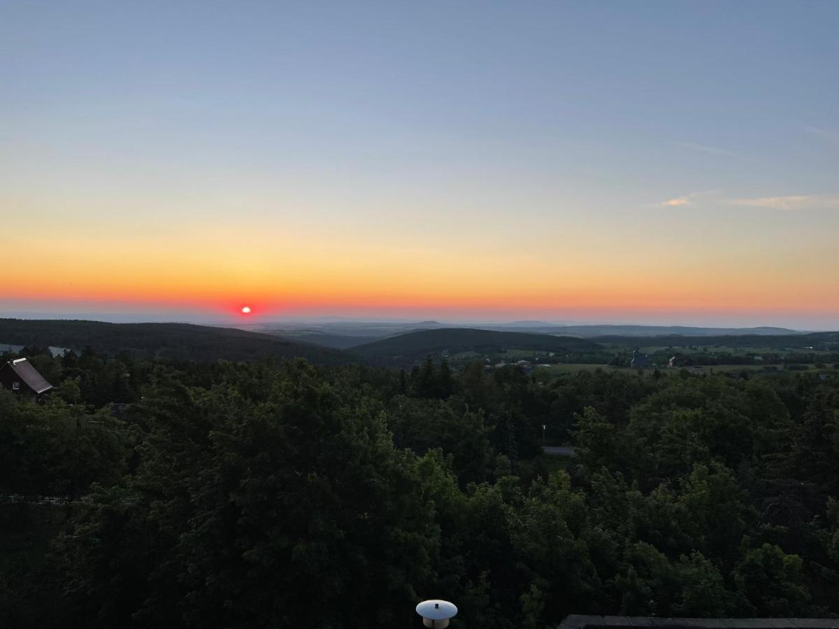 Hotel Lugsteinhof Altenberg Bagian luar foto